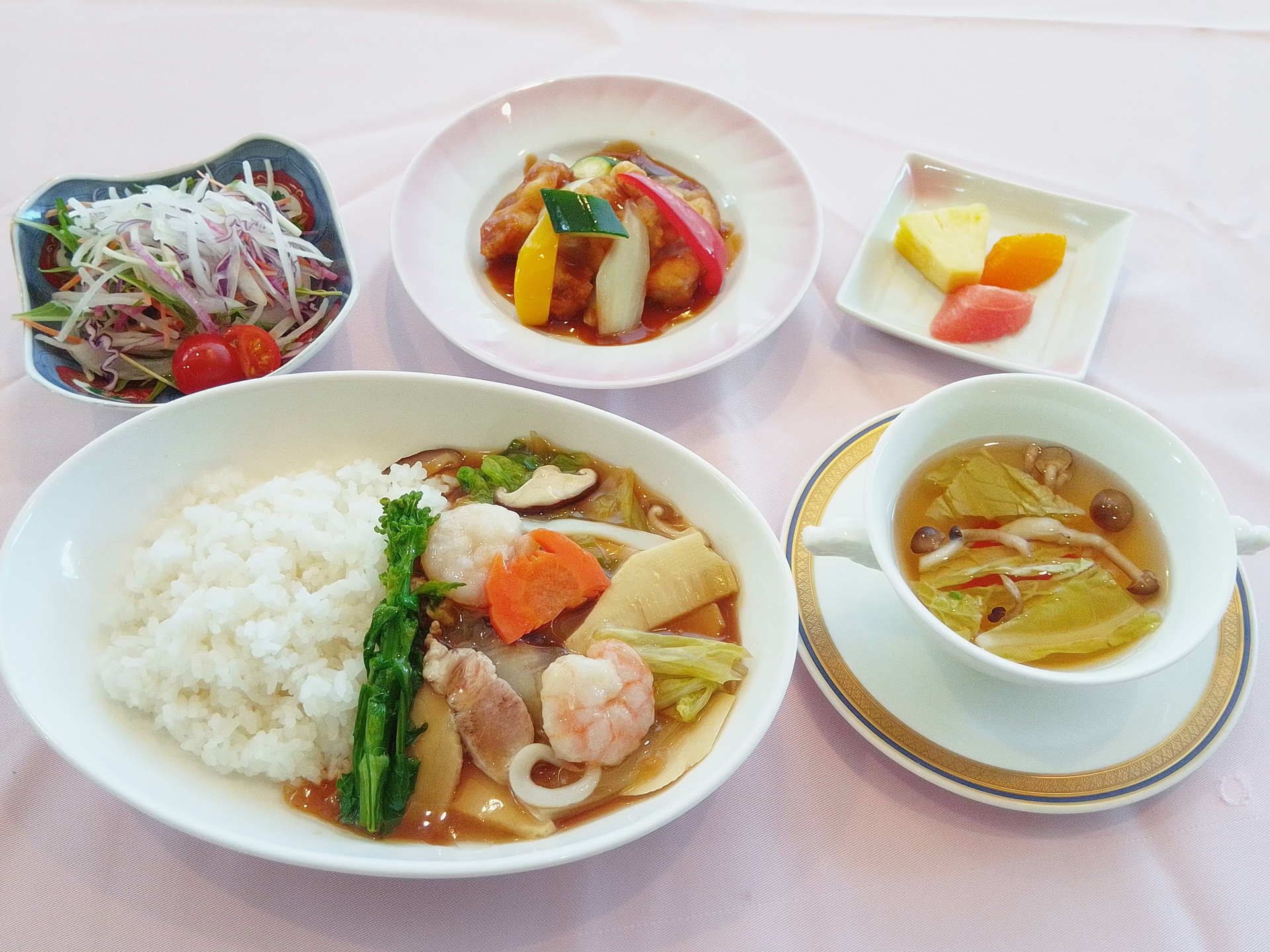 中華のお楽しみランチ