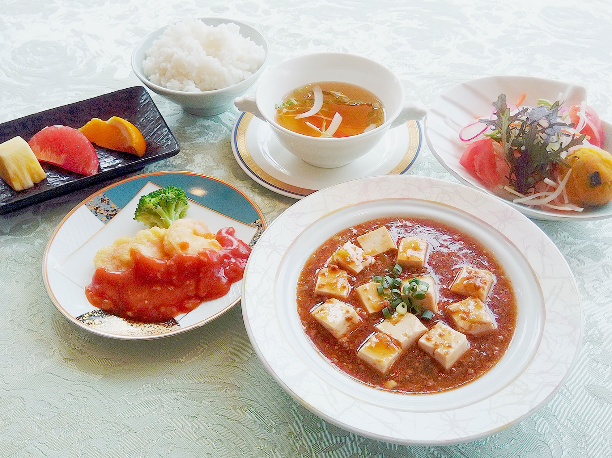 中華のお楽しみランチ